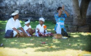 praying in Bali
